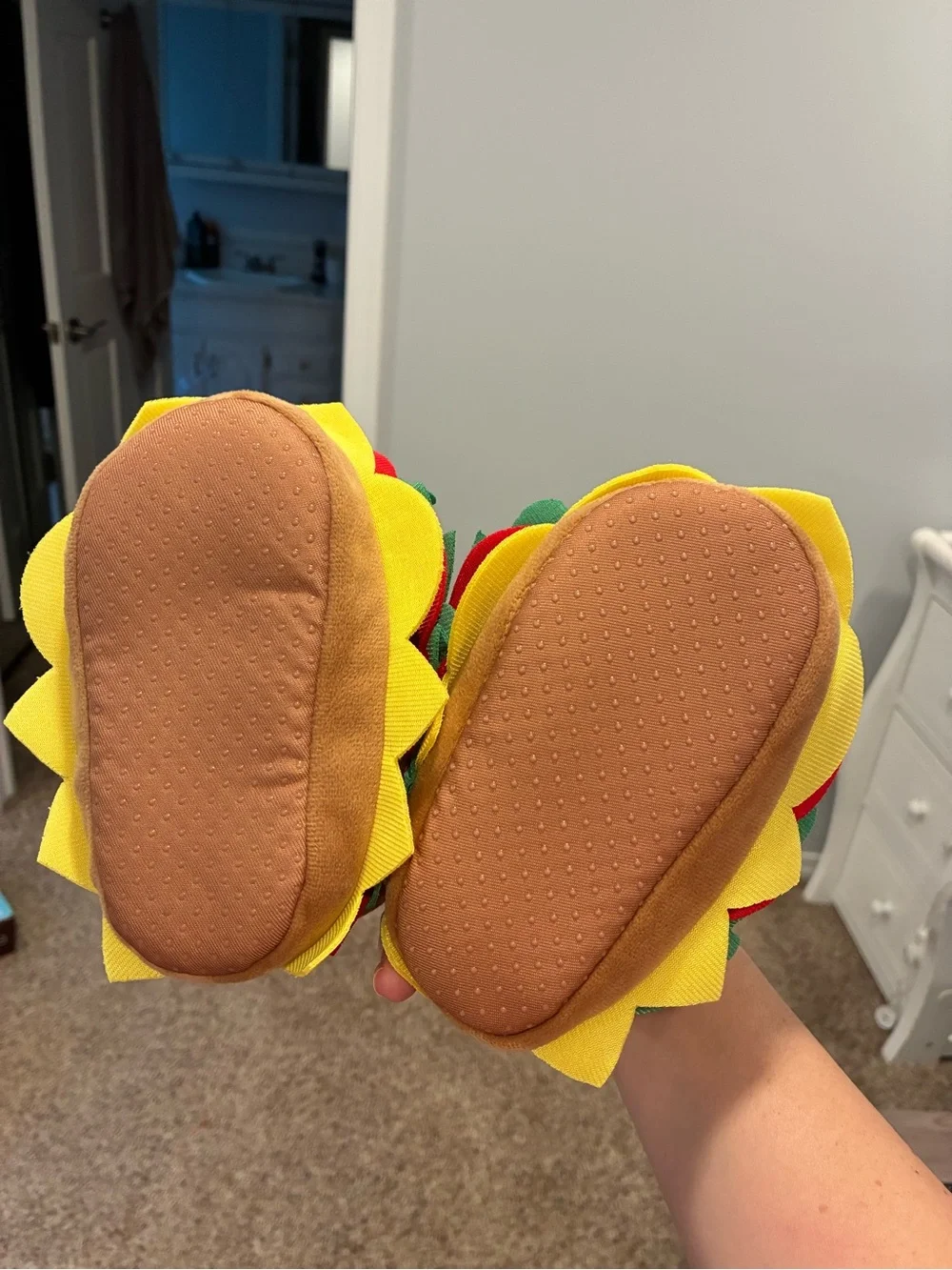 🍔 Carter's Cheeseburger Slippers 🍔